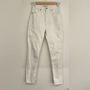 Abercrombie & Fitch White Jeans